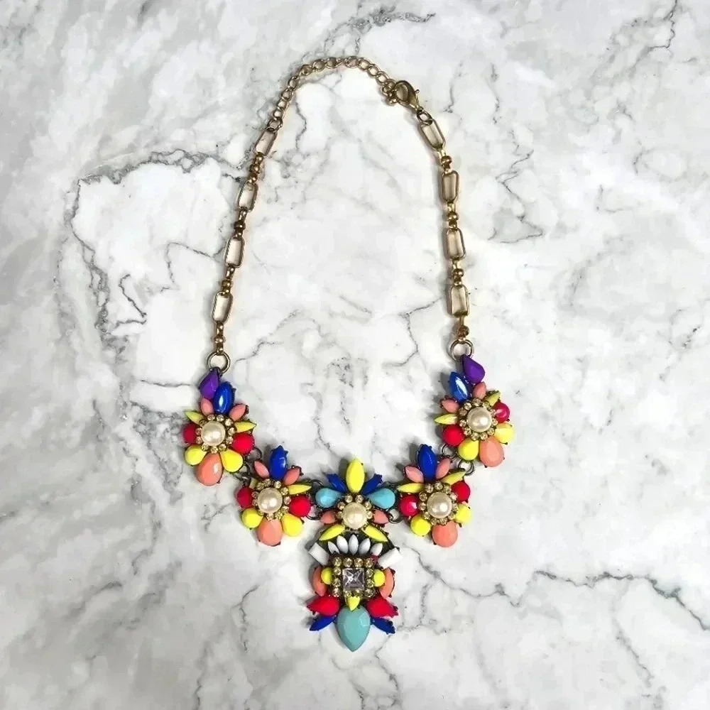 Multi Color Flower Pearl Rhinestone Gem Chain Link Boho Retro Statement Necklace